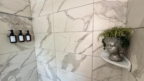 Queens Other | Serenity Room JFK