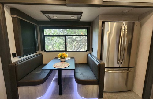Concan House | Serenity's Haven Nature Retreat RV Great Location