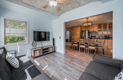 Northern Bruce Peninsula Cottage | Serenity Shores Kayak Paradise