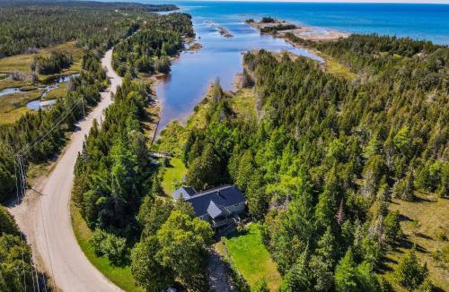 Northern Bruce Peninsula House | Serenity Shores Kayak Paradise