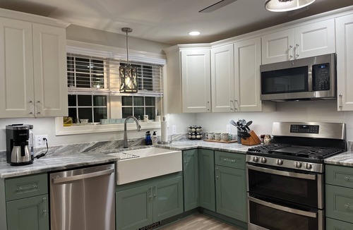 Avenue Cottage | "Serenity"-St. Patrick's Creek w/private pier