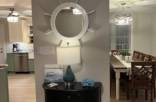 Avenue Cottage | "Serenity"-St. Patrick's Creek w/private pier