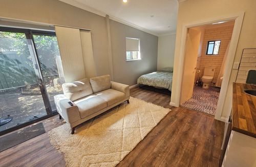 Point Clare Cabin | Serenity Stay