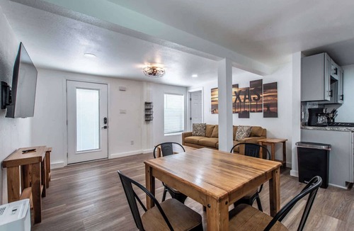 Del Mar Apartment | Serenity Suites C Sum