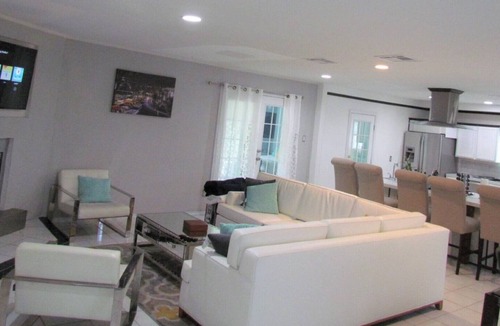 Schertz House | Serenity. Whole house