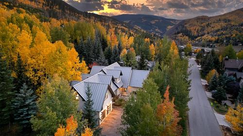 Highland Meadows Villa | Serenvale Retreat