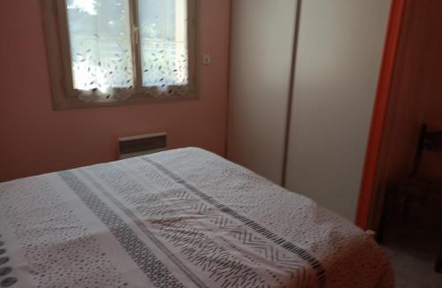 Cerans-Foulletourte House | serge et annick