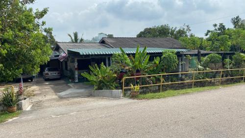 Merlimau House | Seri Mendapat Homestay