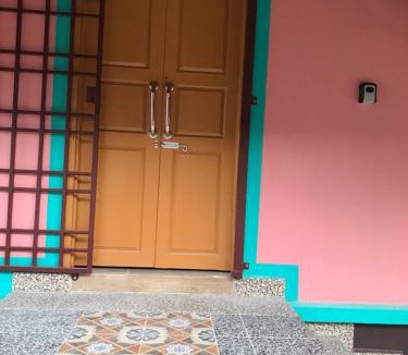 Kota Bharu House | Seri Pengkalan Guest House
