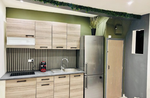 Convention House | Serini house jacuzzi