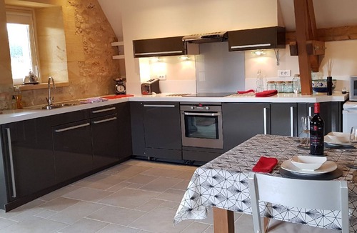 Lanquais House | Serious about your Swimming