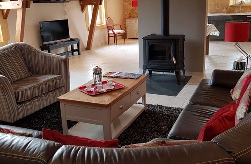 Lanquais House | Serious about your Swimming