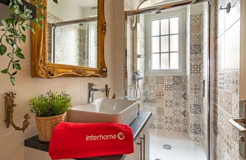 Biarritz Apartment | SERRANO