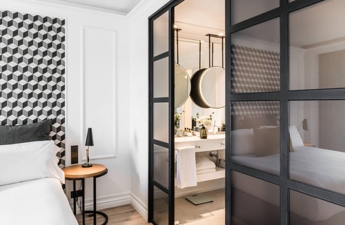 Ciutat Vella Hotel | Serras Barcelona