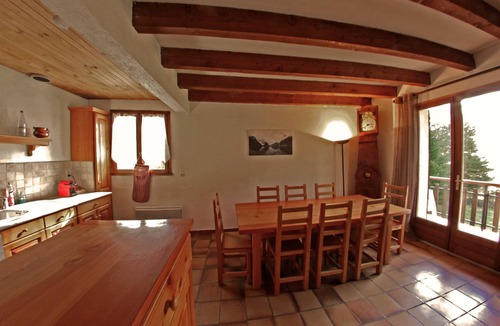 Chantemerle Ski Chalet | Serre Chevalier 100 M2 CHALET NEAR SKIING