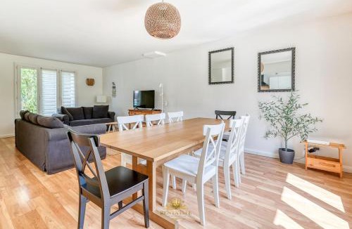 Serris House | Serrissiens Cordeliers, 5-room house, 15 min from Disney