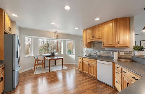 Fishhook Apartment | Set & Drift | Hatcher Pass, Pets Allowed, Peaceful