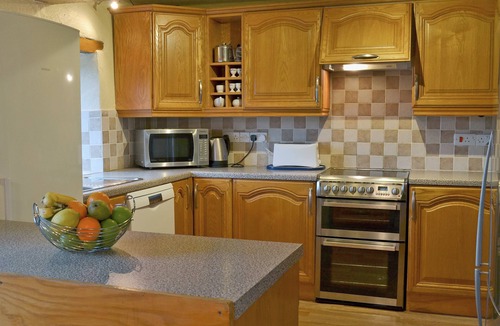 Saint Ann's Chapel Cottage | Set in glorious Devon countryside, just waiting to be explored, and with Cornwall as its neighbour.