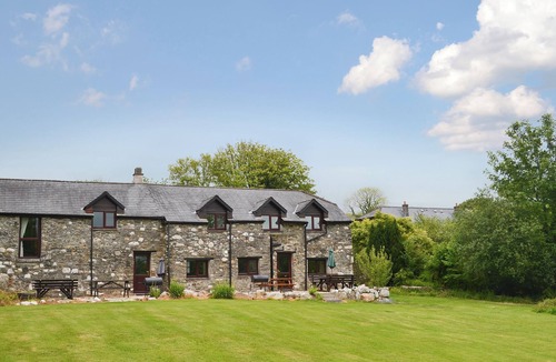 Saint Ann's Chapel Cottage | Set in glorious Devon countryside, just waiting to be explored, and with Cornwall as its neighbour.