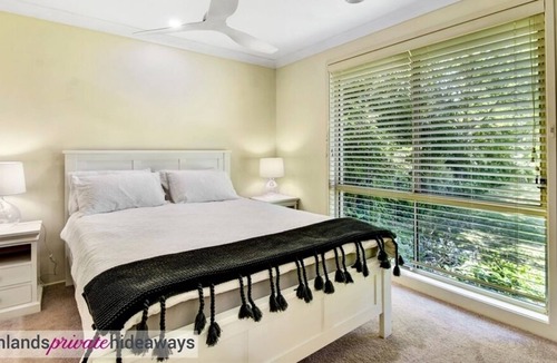 Bowral House | Set on beautiful and private 2000sqm