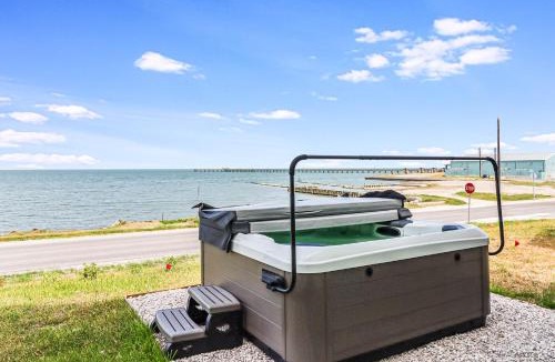 Fulton House | Set Sail SP167