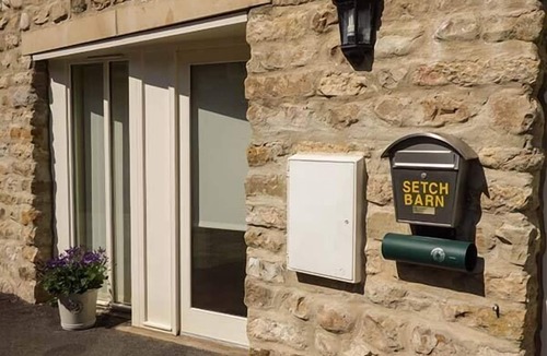 Masham Cottage | SETCH BARN, family friendly, character holiday cottage in Masham