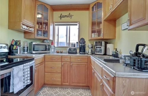 South End House | Seth’s magical green cottage