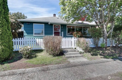 South End House | Seth’s magical green cottage