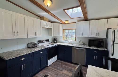 Put-in-Bay House | Settle In & Unwind | 8 ppl | IC63
