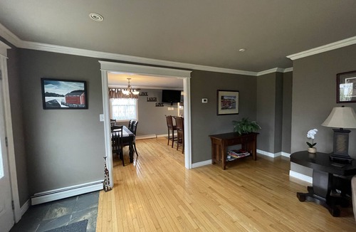 St. John's House | Settled-Inn