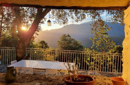 Ria-Sirach House | Seuls au Monde - mas isolé avec vue sur le pic du Canigo