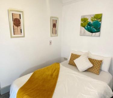 Hemsworth Apartment | SEV Apartments Wakefield