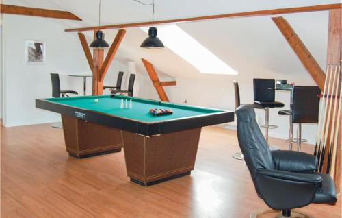 Bredebro House | Seven-Bedroom Holiday Home In Bredebro