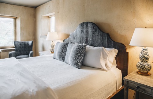 Sonoma Bed & Breakfast | Seven Branches Venue and Inn