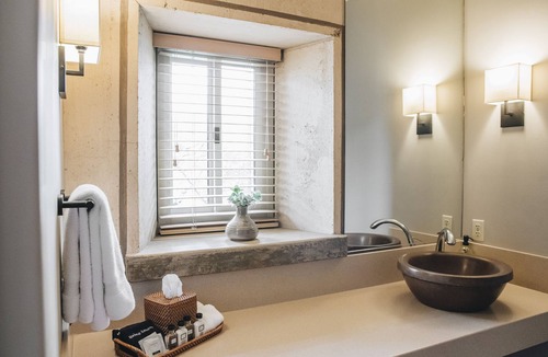 Sonoma Bed & Breakfast | Seven Branches Venue and Inn