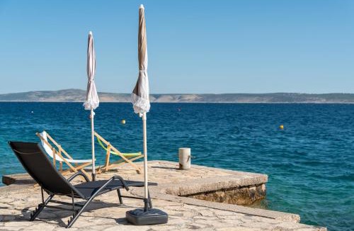 Starigrad Villa | SeVeN Holiday home - Beachfront by the Sea, Velebit, Nature