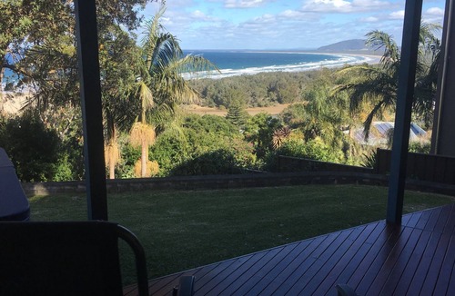 Gerroa Bed & Breakfast | seven mile beach bed and breakfast