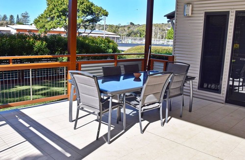 Hat Head House | Seven On Myrtle @ Hat Head