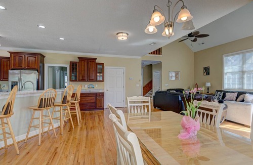 Woodland Terrace House | Seven Palms