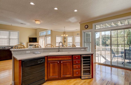 Woodland Terrace House | Seven Palms