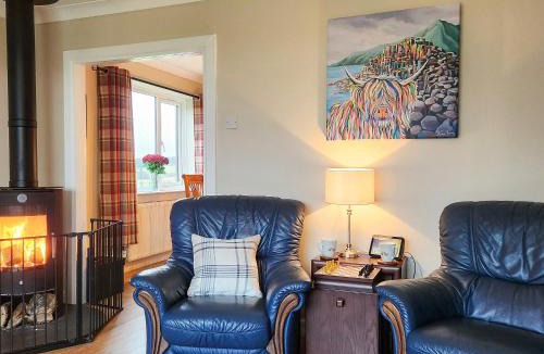 Airdrie House | Seven Seasons