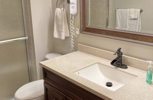 Seven Springs Resort | Seven Springs - No cleaning fee! 4 Bed 3 Bath Sleeps 13