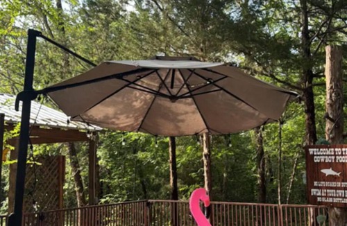 Valley View Cabin | Seven Star Silo - stay in luxury while you take in the tranquility of the Ranch!