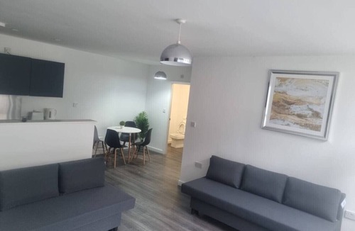 RopeWalks Apartment | Sevenstay Bold St Apt 13