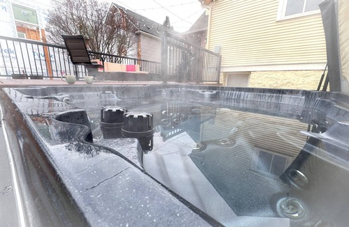 South Perry District House | Seventh Haven Craftsman, Hot Tub & Fire Pit, Centrally Located