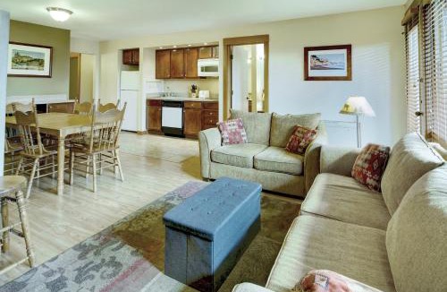 Bend Resort | Seventh Mountain Resort