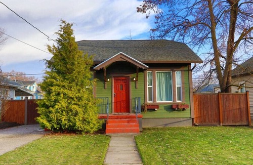 Walla Walla House | Sewah Retreat · Charming Craftsman Cottage - Walkable to Town