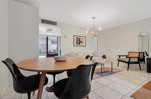 Barrier Island Hotel | Sextant | The Palm | 1 Block to Beach | Heated Pool | Studio