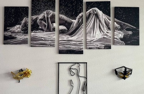 Kessler Apartment | Sexy & Sensual 1BR Escape