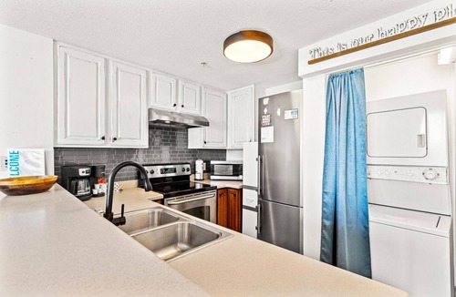 Lower Grand Lagoon Condo | Seychelles 1006